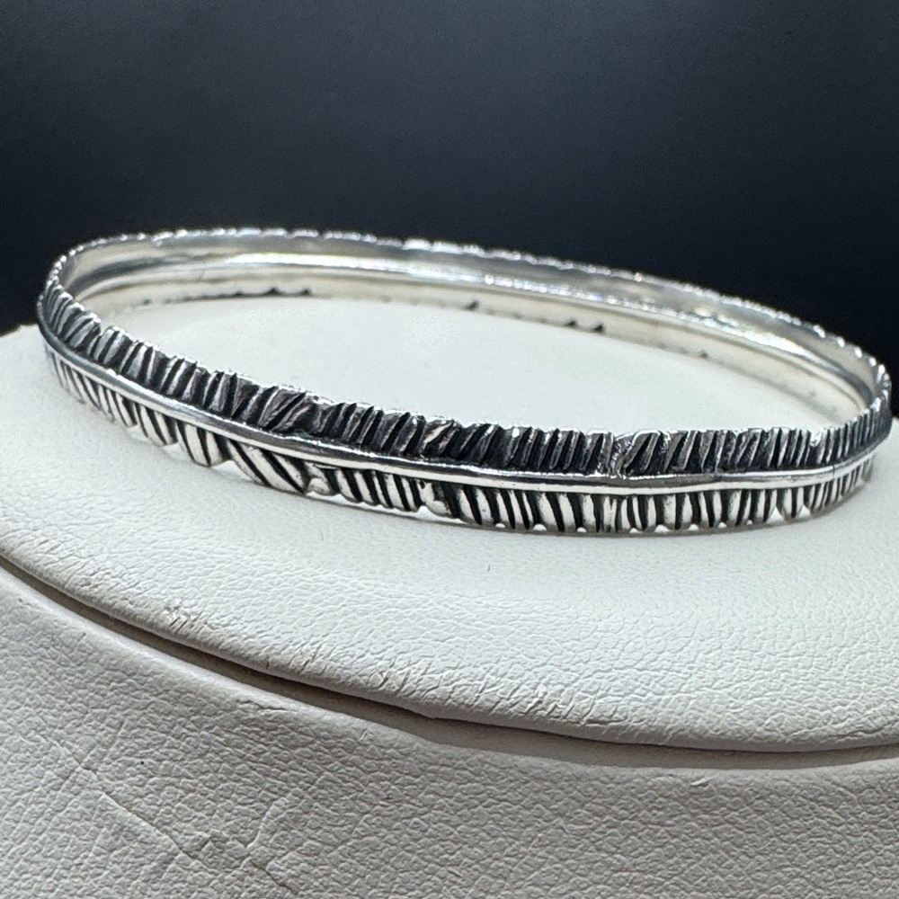 Sterling Silver Silpada Feather Textured Bangle Bracelet